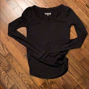 Black longs leave tee